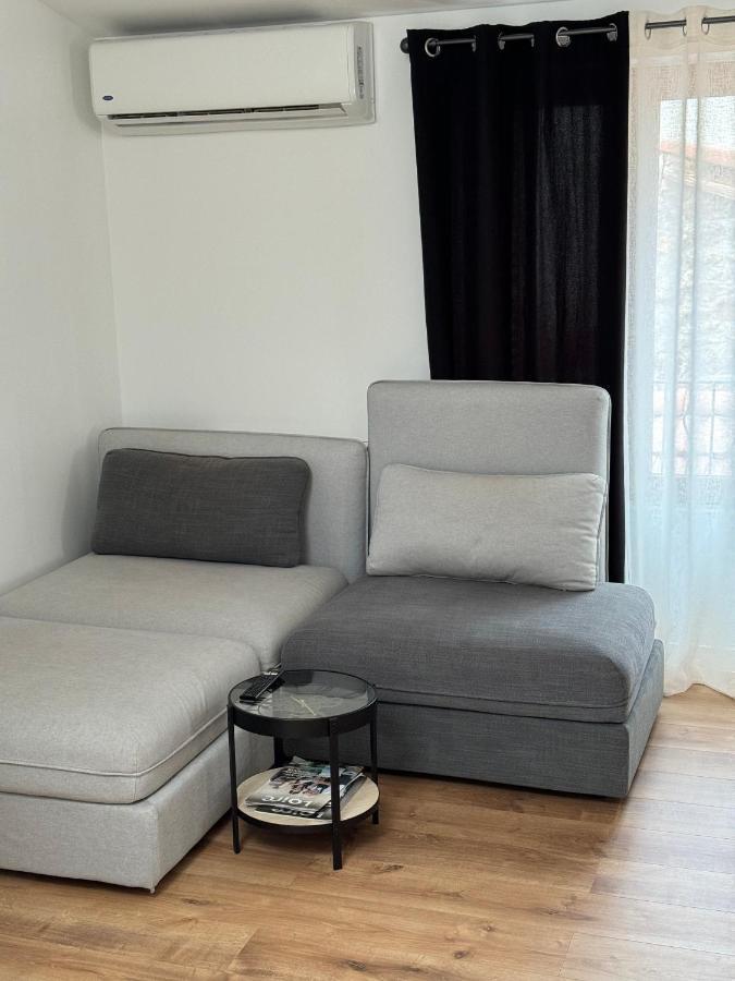 Katrine Daire Saint-Etienne  Dış mekan fotoğraf